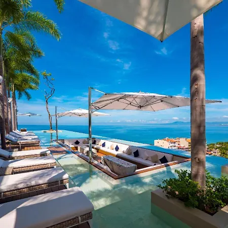 Pier 57 - 610 2 Bedroom & Best Sunset Rooftop In Pv